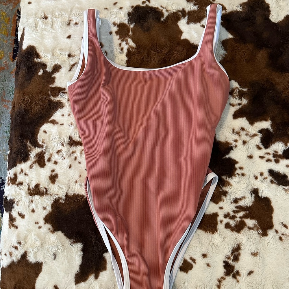 LainSnow Dusty Rose One-Piece Swimsuit with White Trim